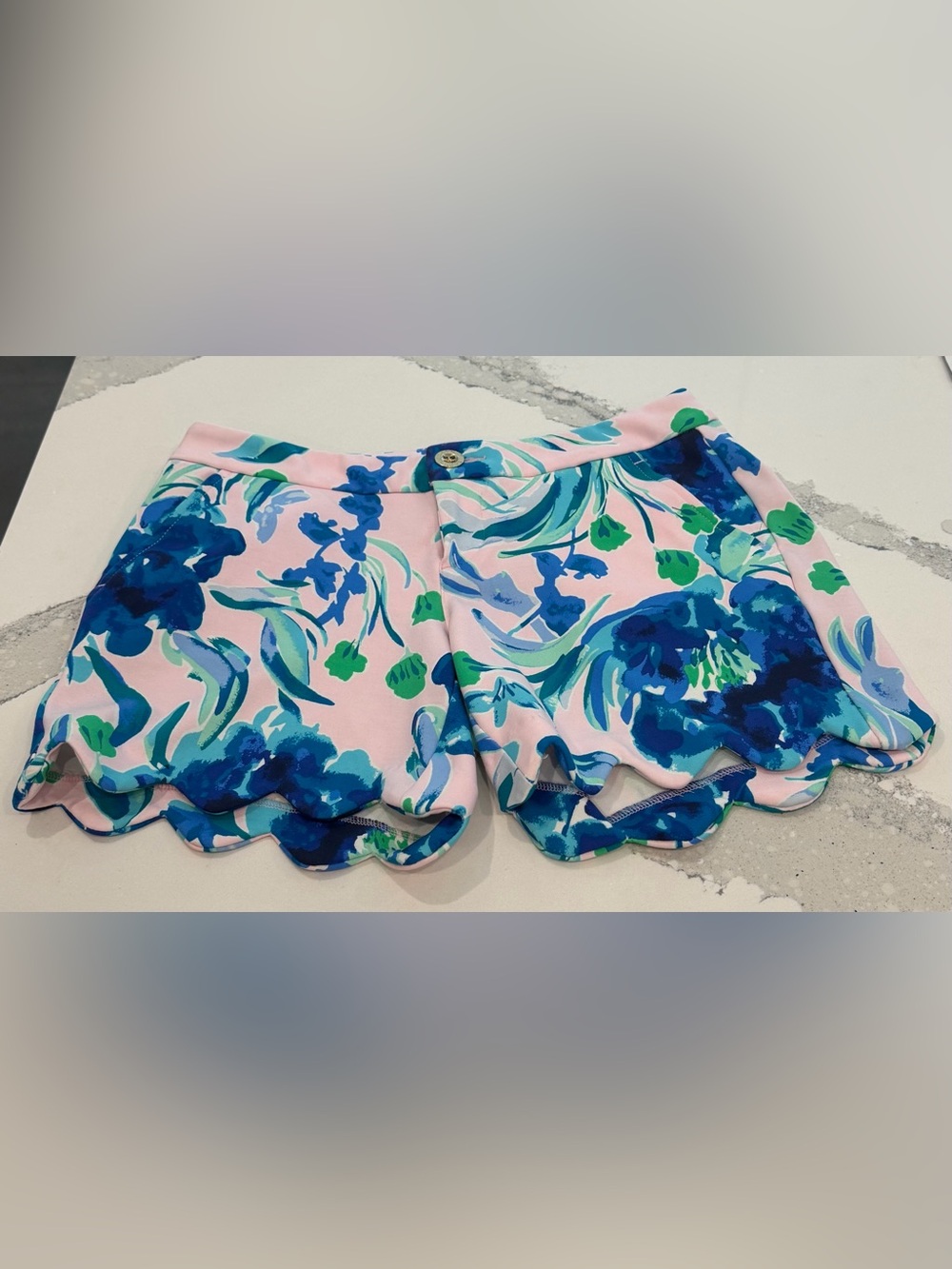 Lilly Pulitzer Pink Floral Scallop Hem Women's Shorts Size 0